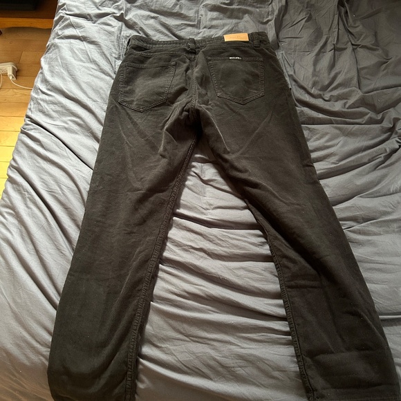 Rollas Relaxo Black Corduroy Pant - Picture 5 of 7